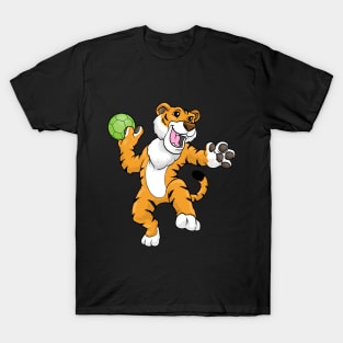 Funny tiger is playing handball T-Shirt